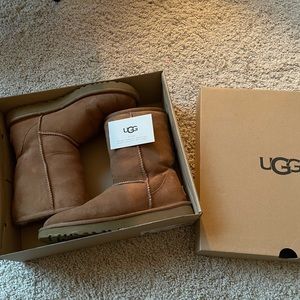 Brand new Ugg Classic boot. Original packaging.